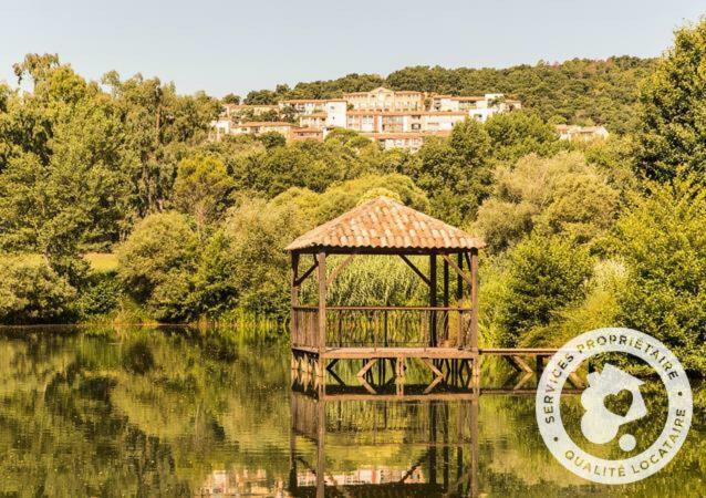 Les Restanques Διαμέρισμα Grimaud Εξωτερικό φωτογραφία